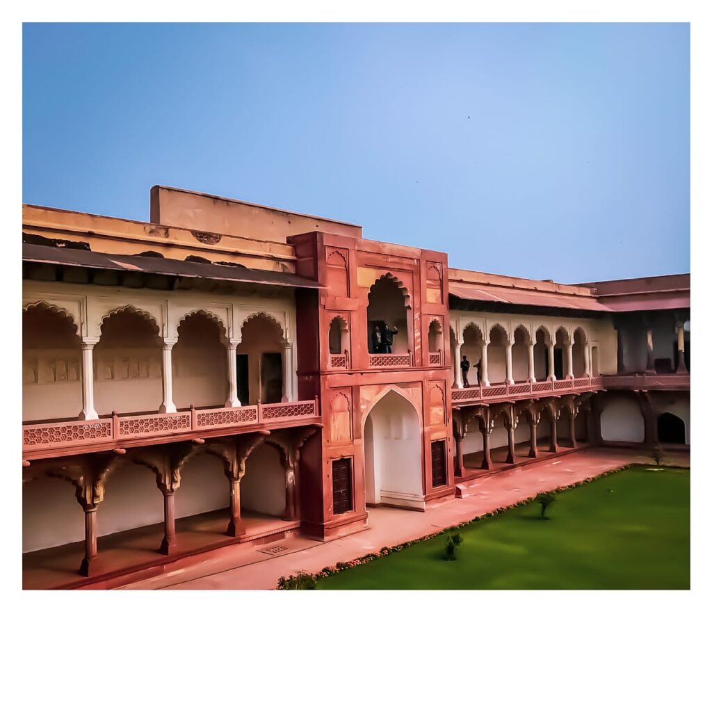 Agra Fort Agra Tourist Places in Uttar Pradesh.